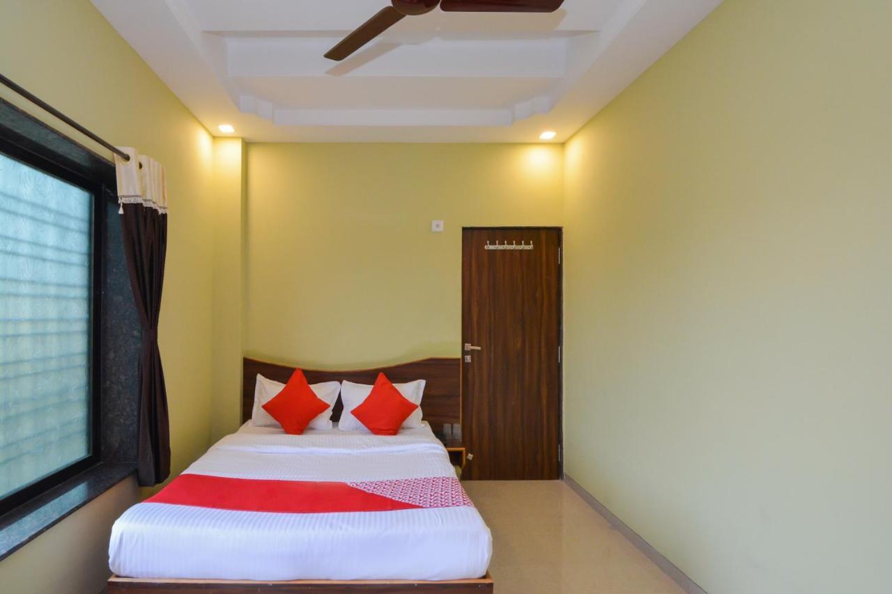 Sukrangu Palace Hotel Shirdi Esterno foto